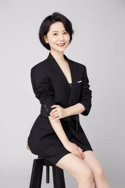 Portrait of Hou Jing