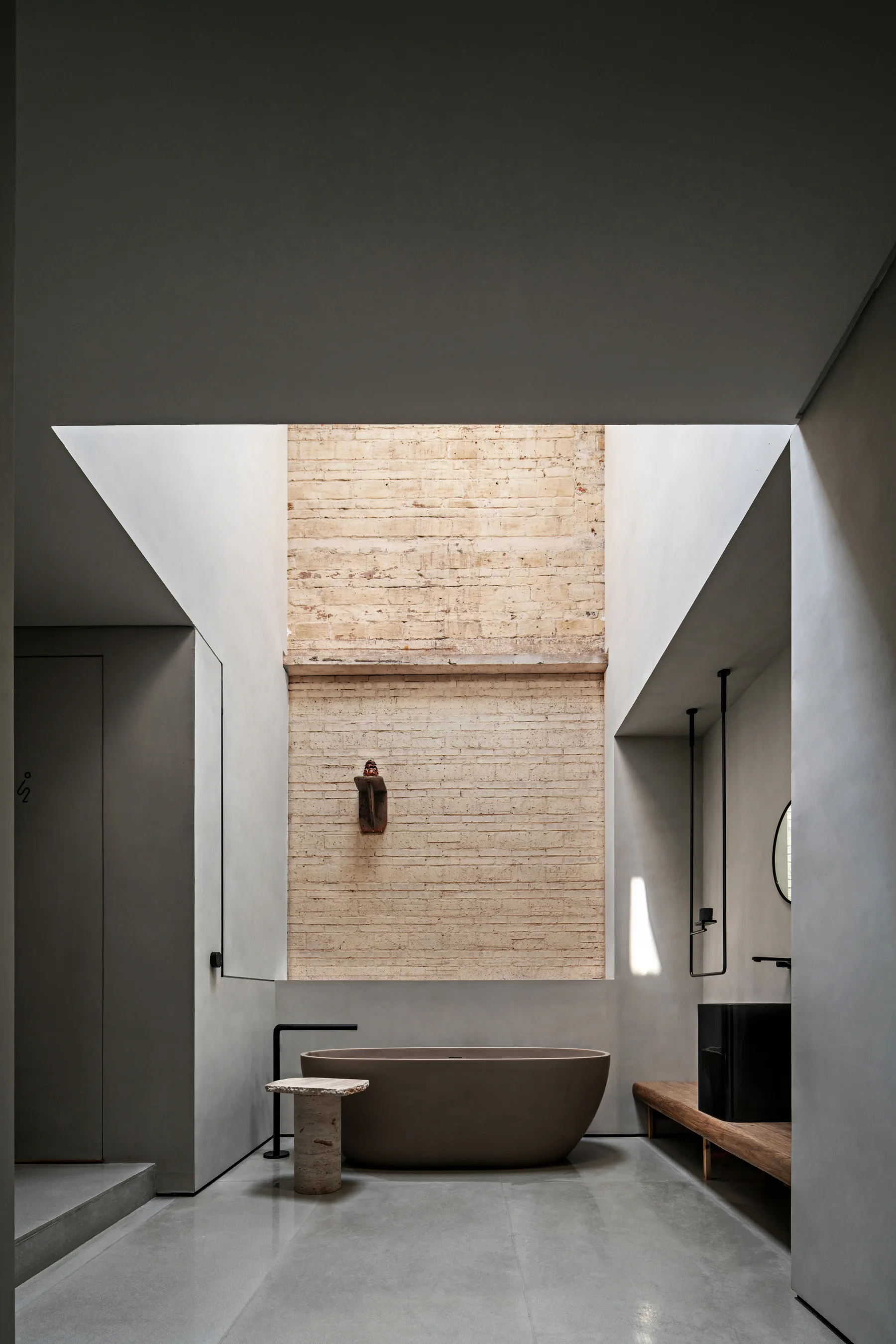 GABO Showroom and Headquarters Office by LEW CREATIVE
