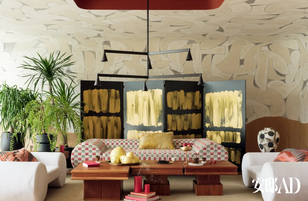 Ruihe Tu inspired private residence in Xi'an by TANT A TEMPS DESIGN