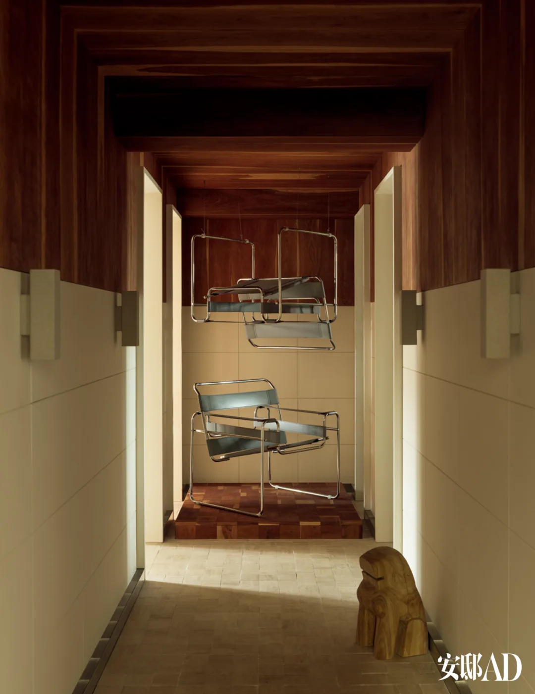 Ruihe Tu inspired private residence in Xi'an by TANT A TEMPS DESIGN gallery image 4