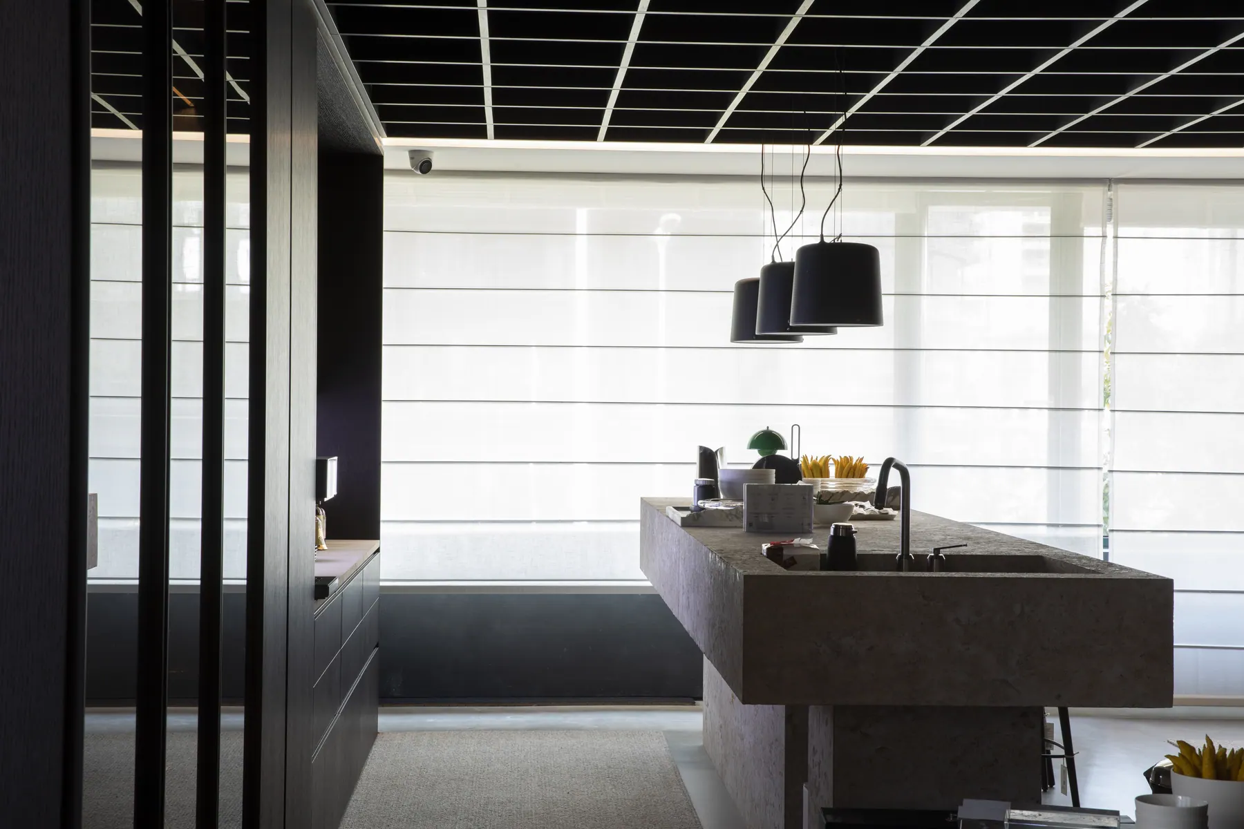 Minimal residential interior by JANMEI Design