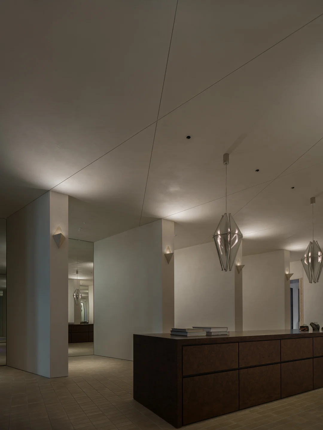Closing view of the Wazzor flagship store