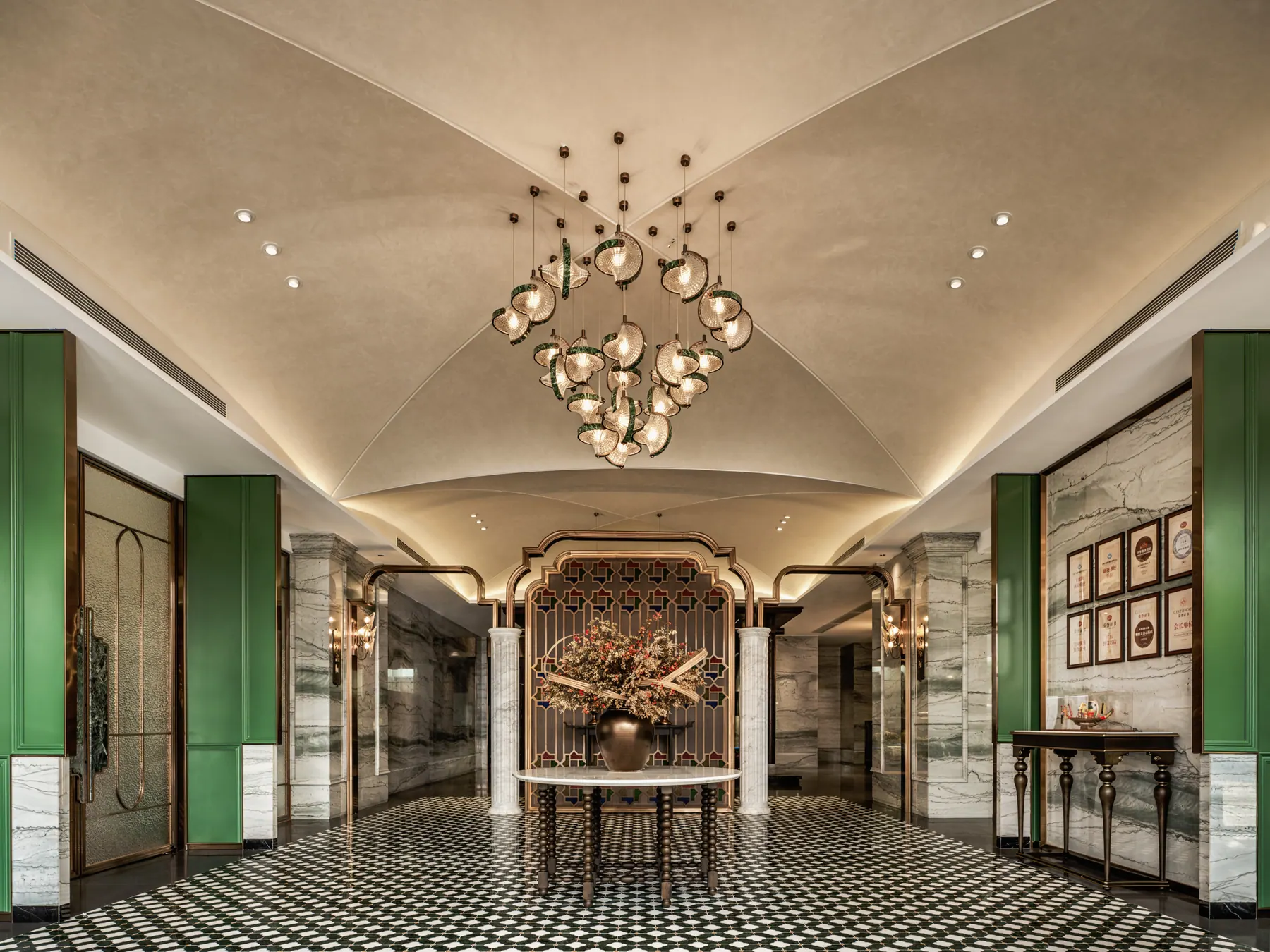 Chaohui New Jiangnan Fusion Cuisine by WING Design