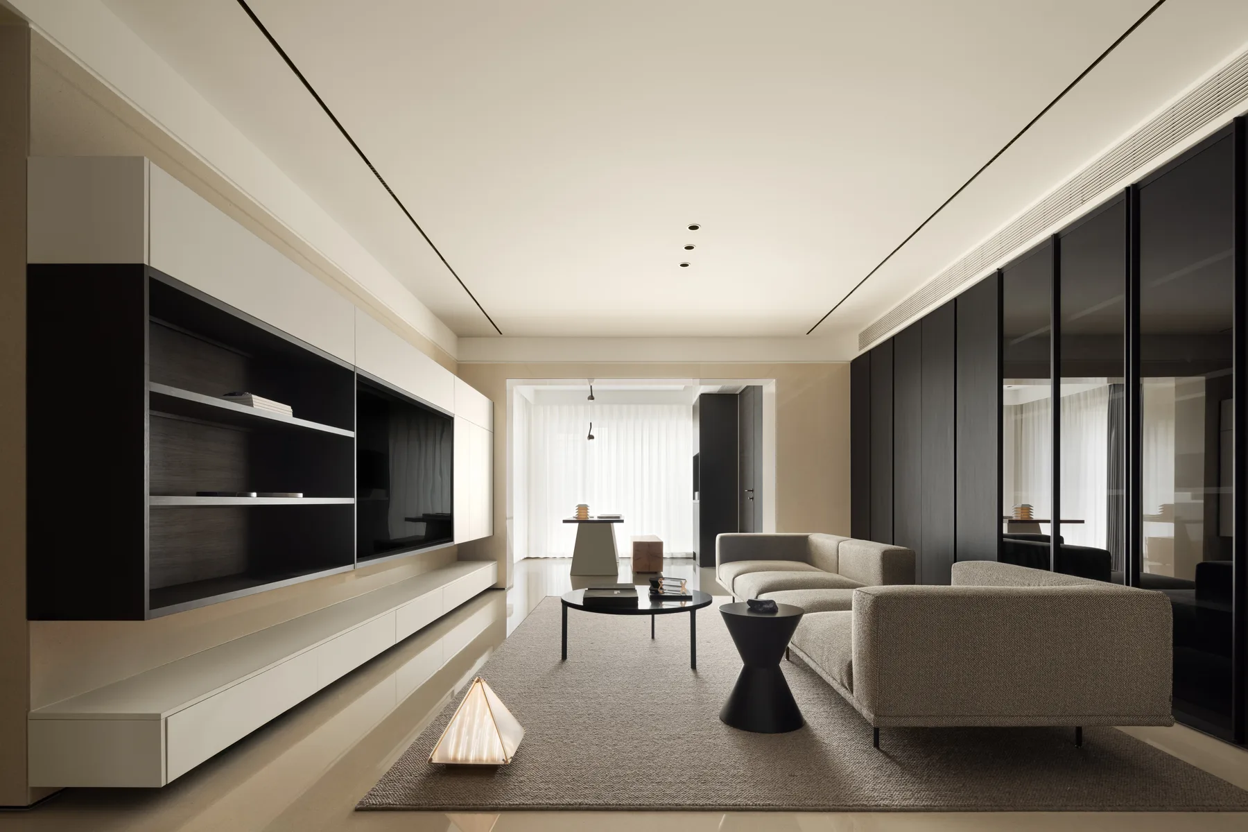 Warm minimal residence by JANMEI Design gallery image 12