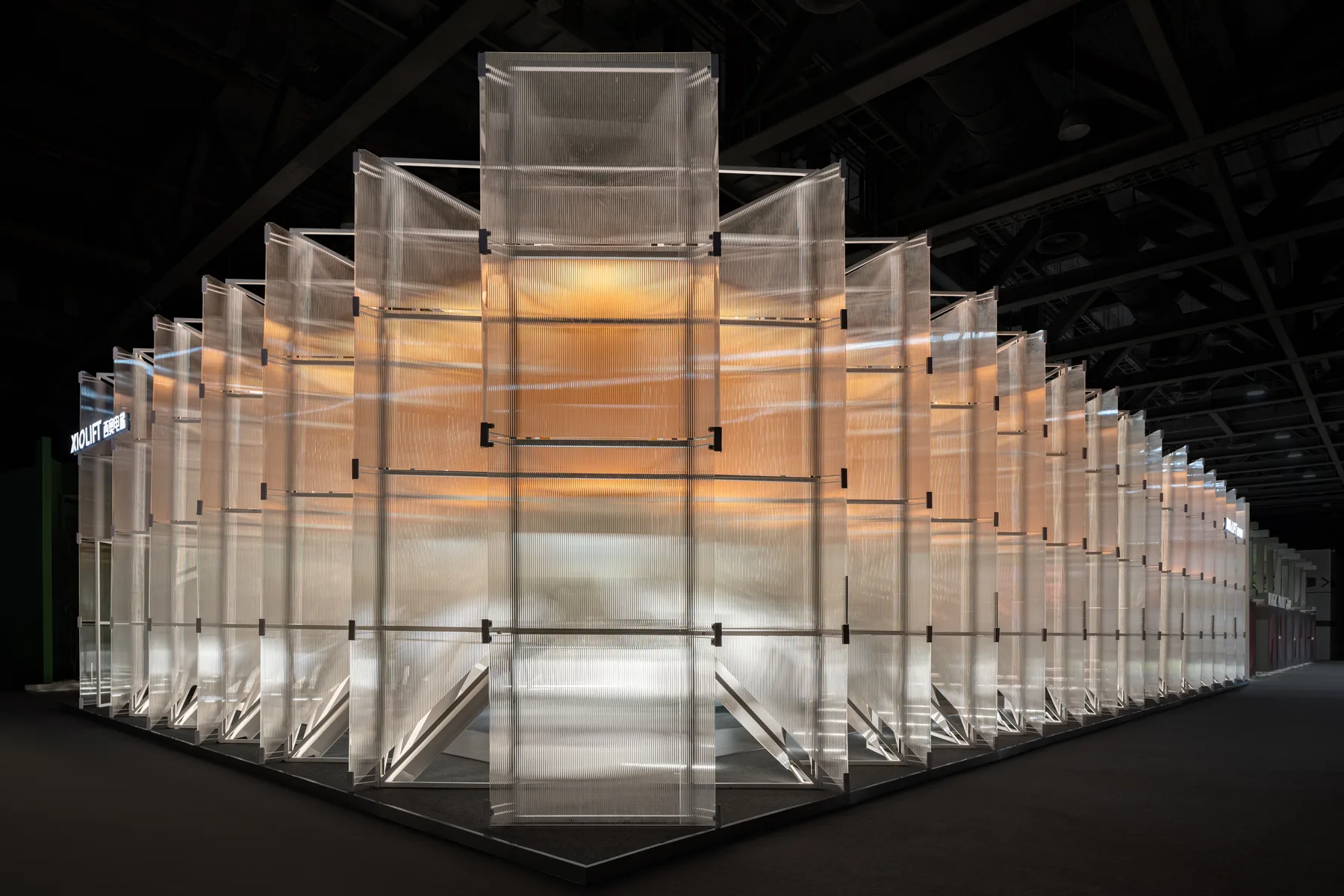 XIOLIFT floating cube showroom by +- thinktank gallery image 2
