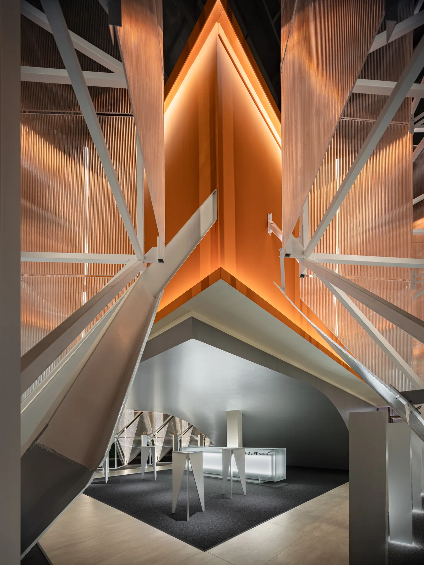 XIOLIFT floating cube showroom by +- thinktank gallery image 3