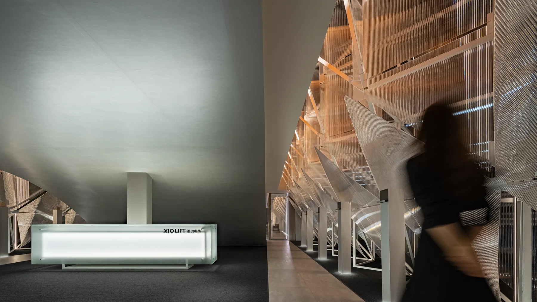 XIOLIFT floating cube showroom by +- thinktank gallery image 4