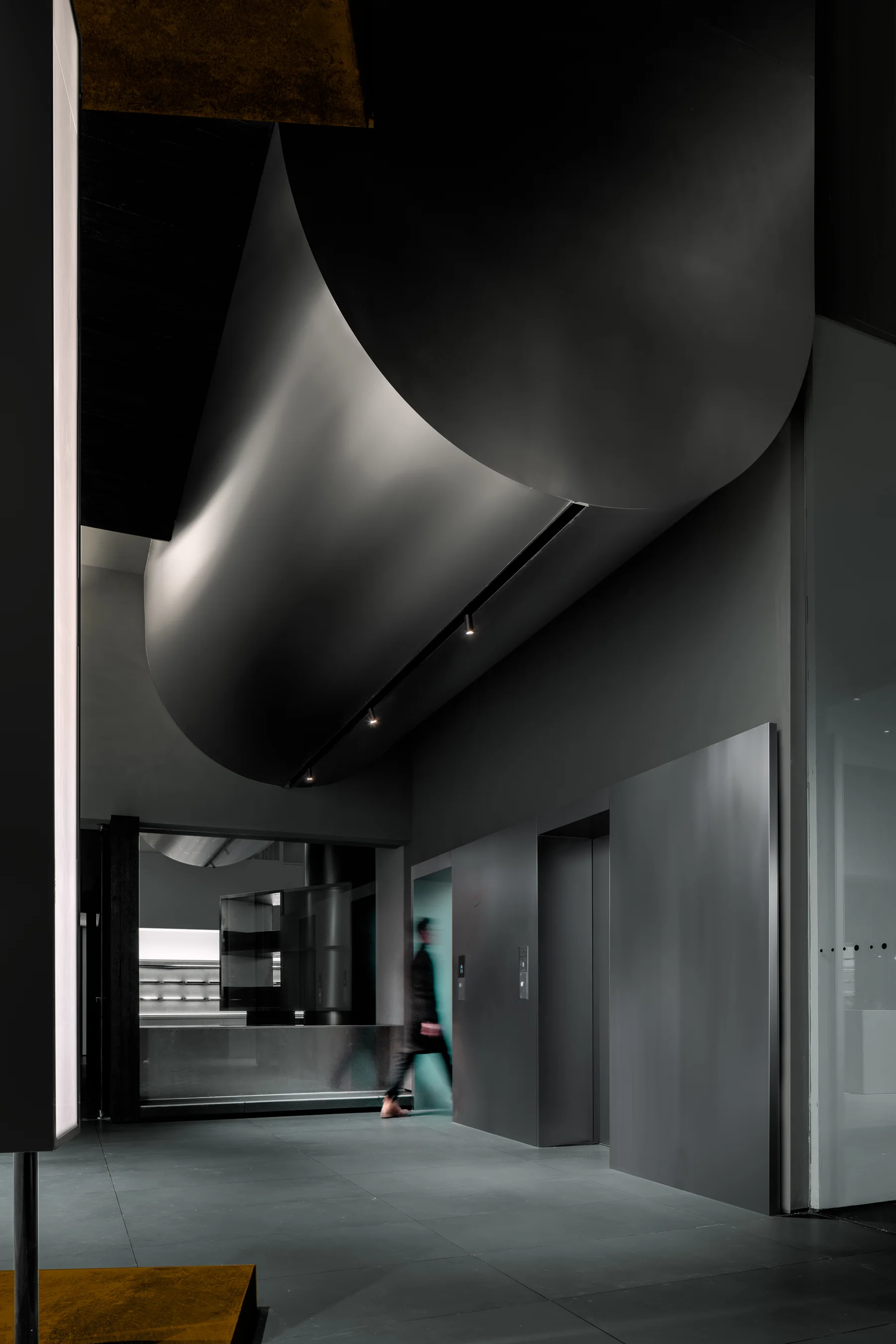 bositao shunhui slab showroom: supplied source image in the transition position of the gallery sequence.