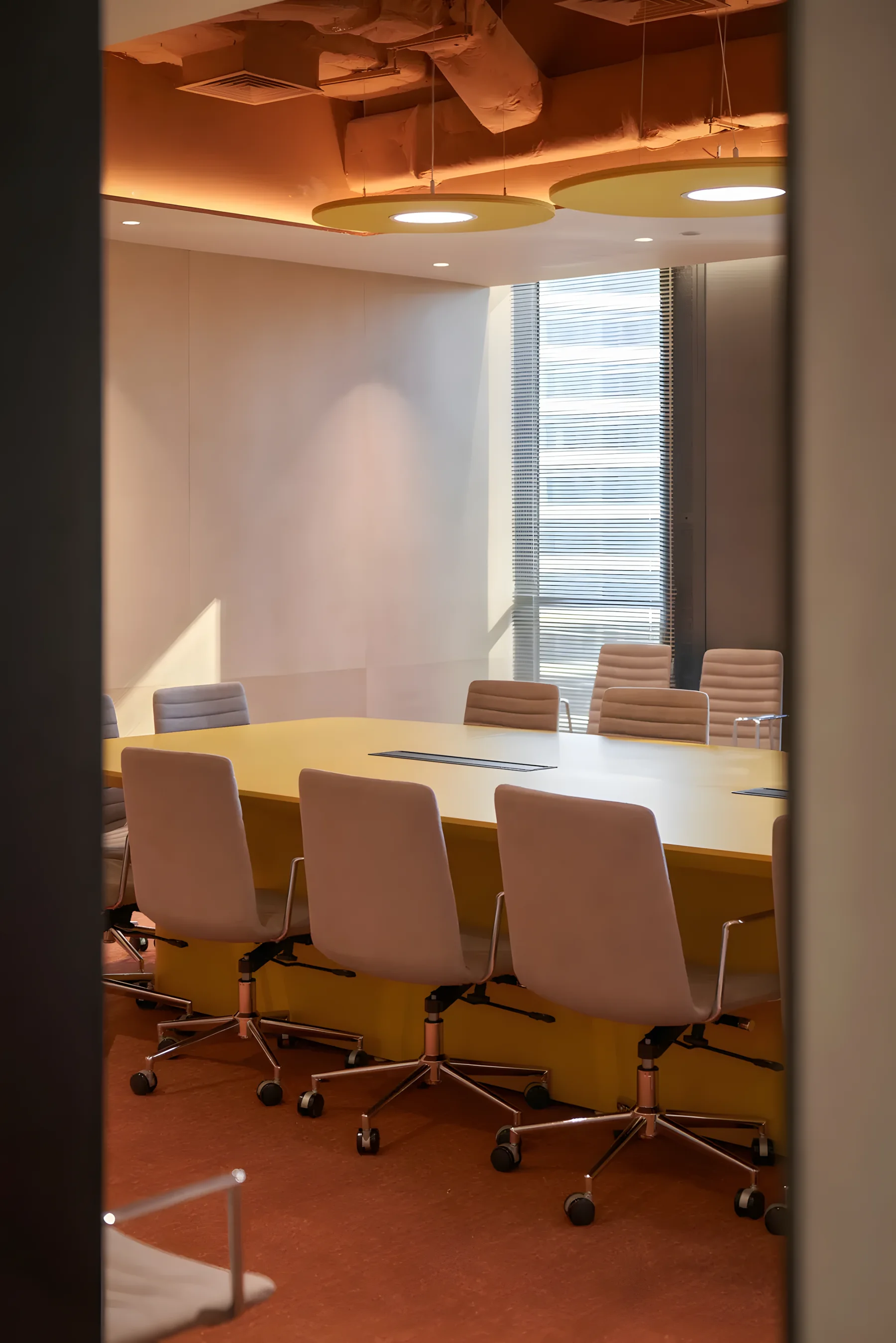 deepblue interactive headquarters: supplied source image in the transition position of the gallery sequence.