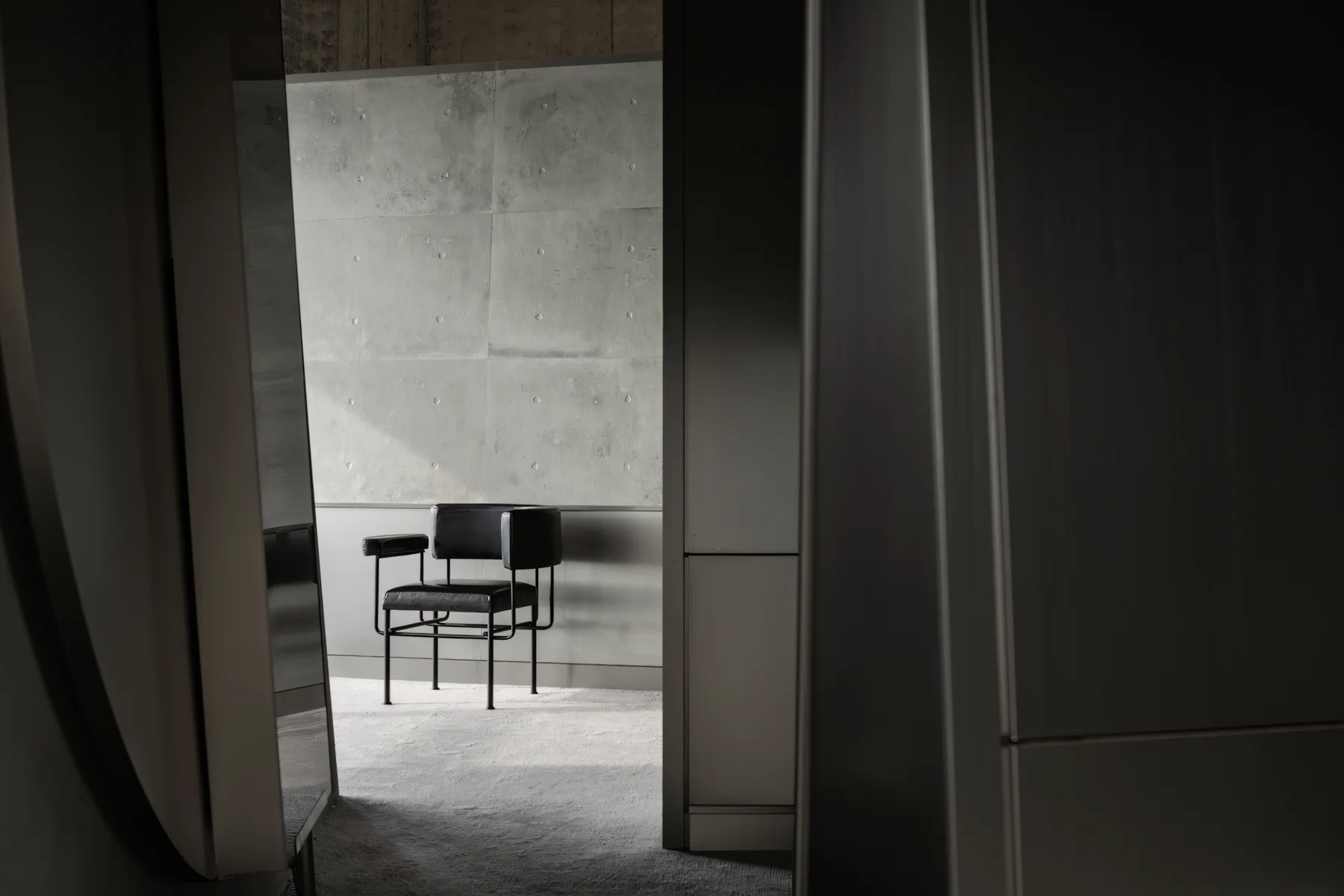 ferona concept showroom: supplied source image in the detail position of the gallery sequence.