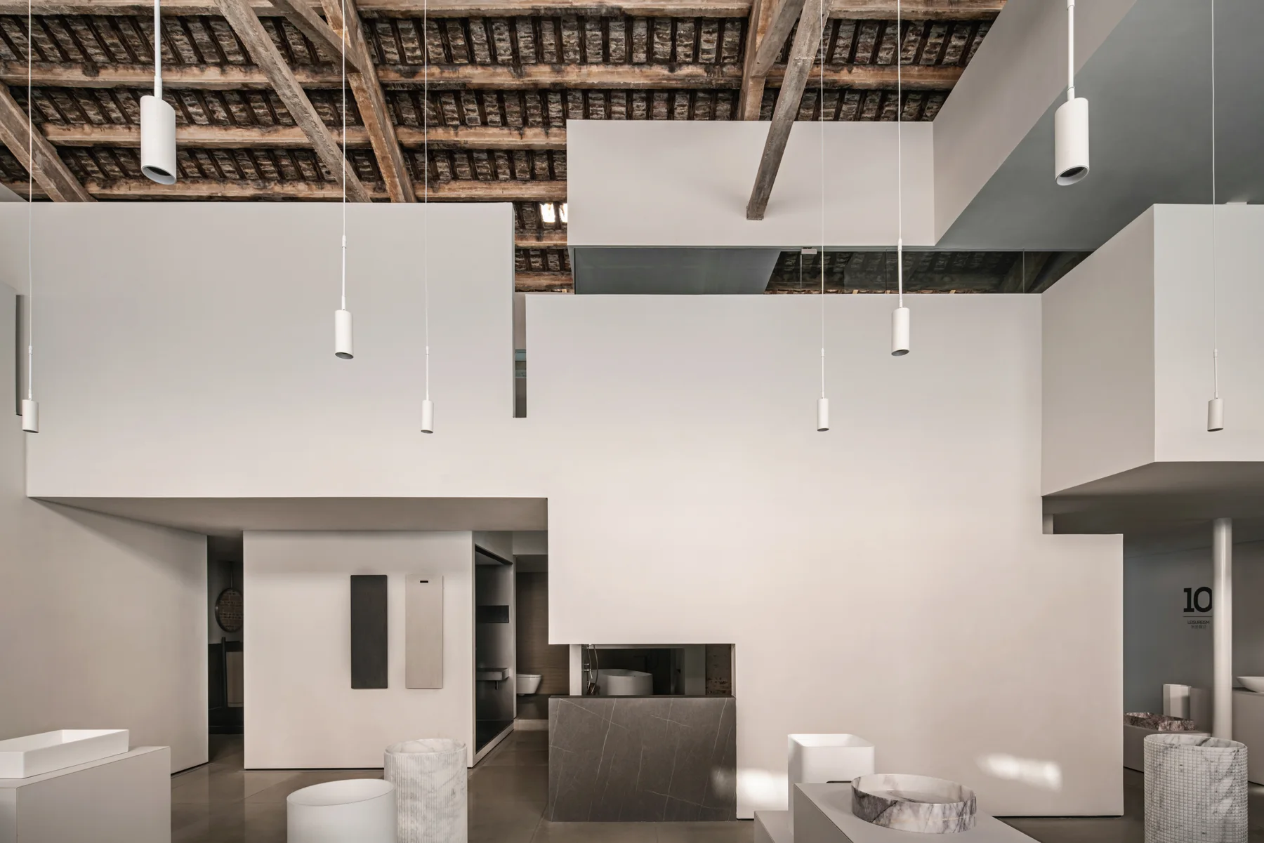 gabo showroom headquarters office: supplied source image in the detail position of the gallery sequence.