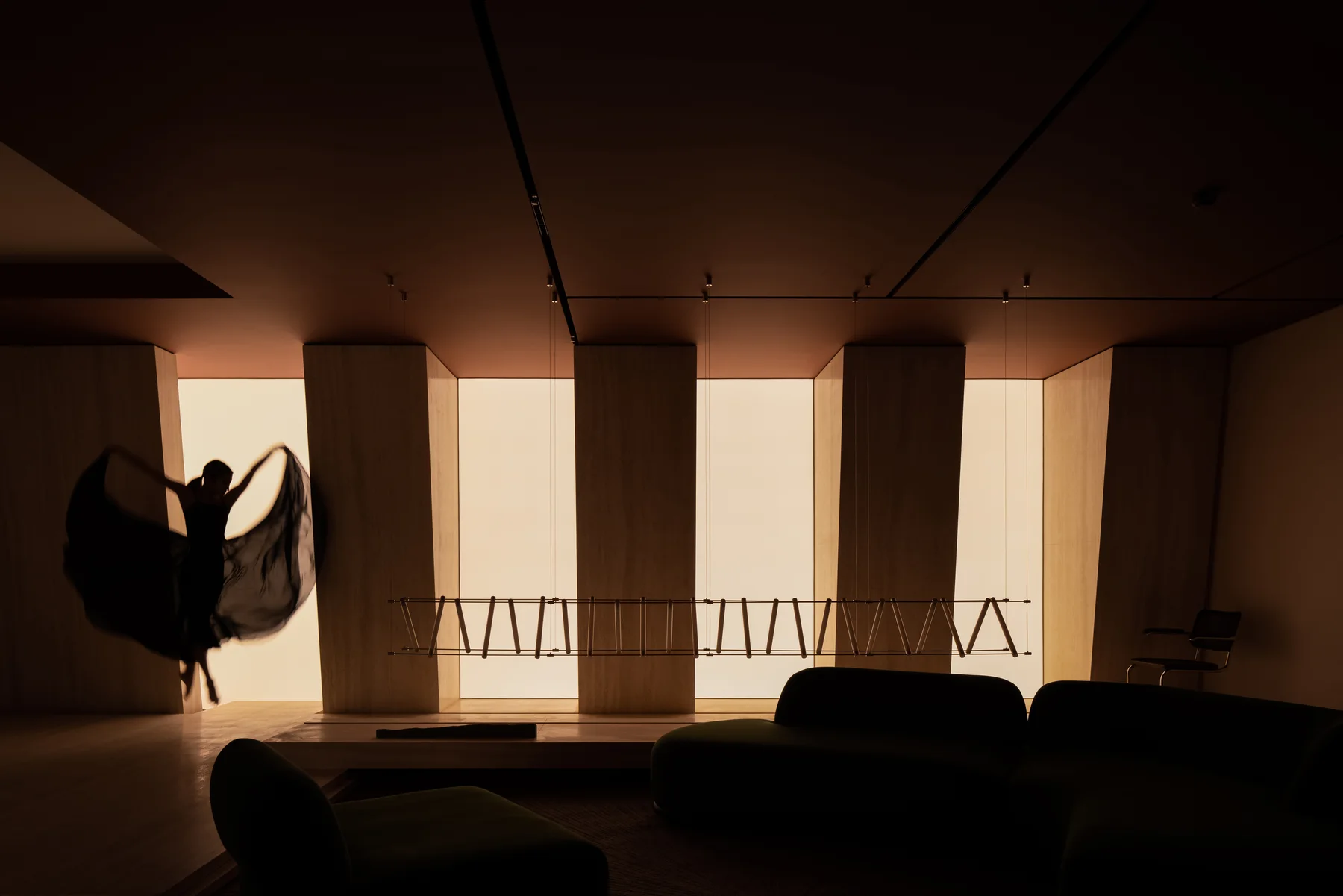 qiaoyilang imported furniture gallery: supplied source image in the program position of the gallery sequence.