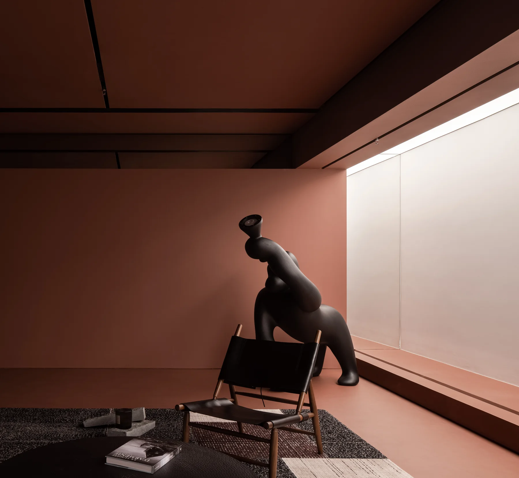 qiaoyilang imported furniture gallery: supplied source image in the detail position of the gallery sequence.