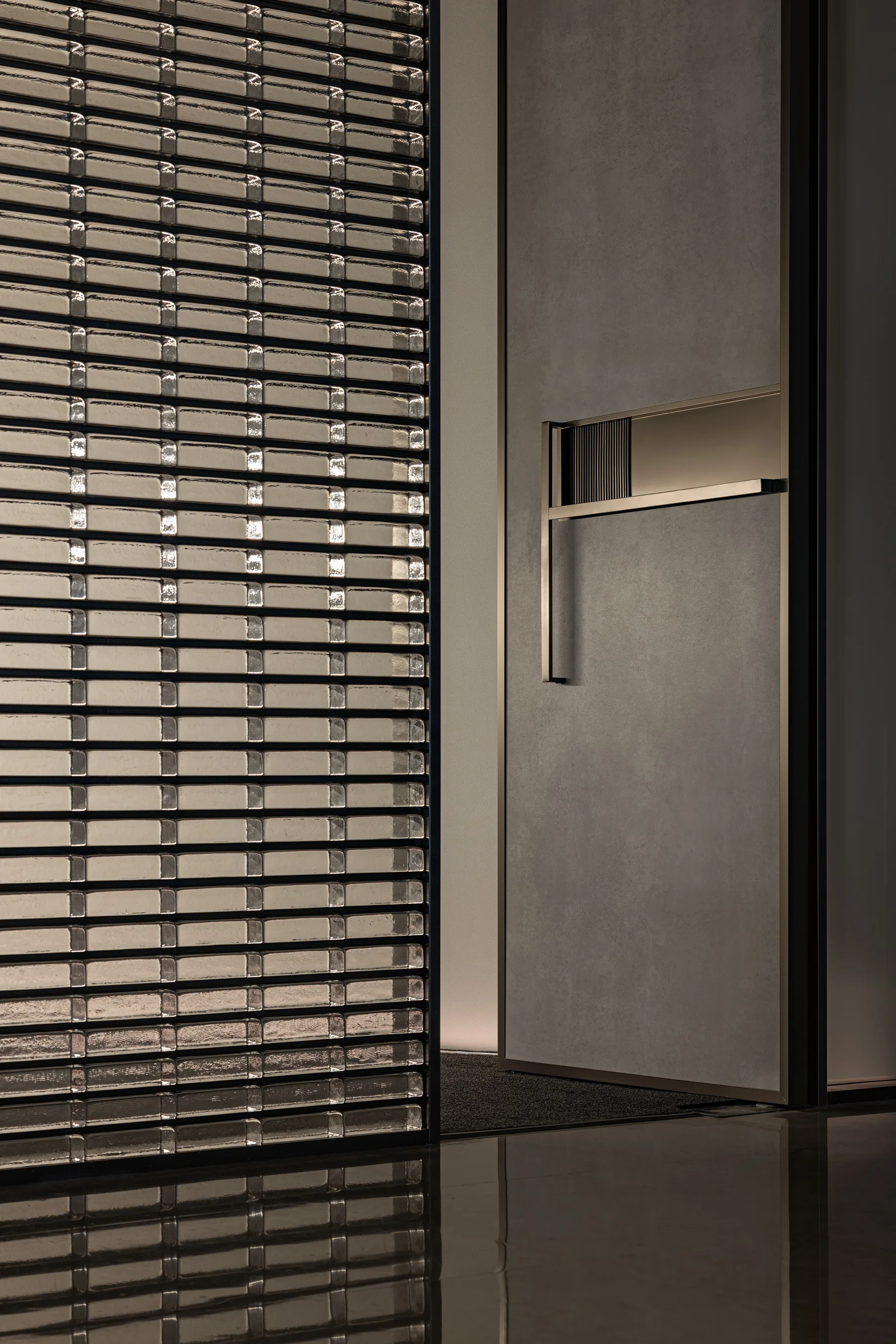 thinktank skylight lighting showroom: supplied source image in the program position of the gallery sequence.