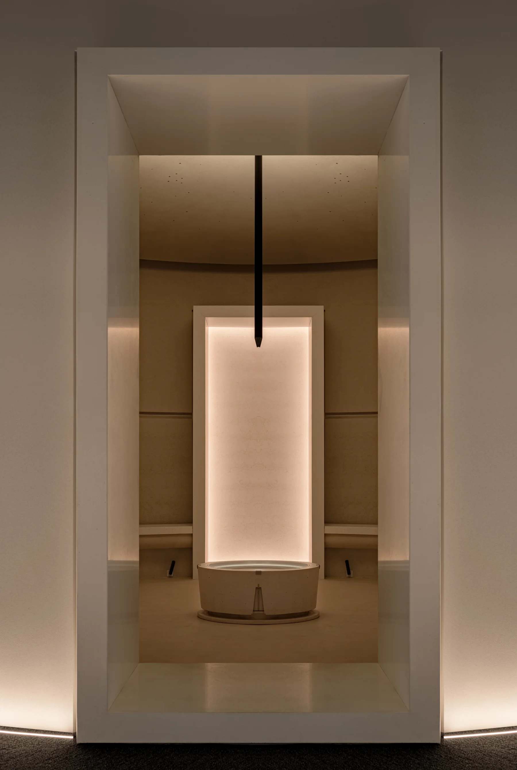 thinktank skylight lighting showroom: supplied source image in the program position of the gallery sequence.