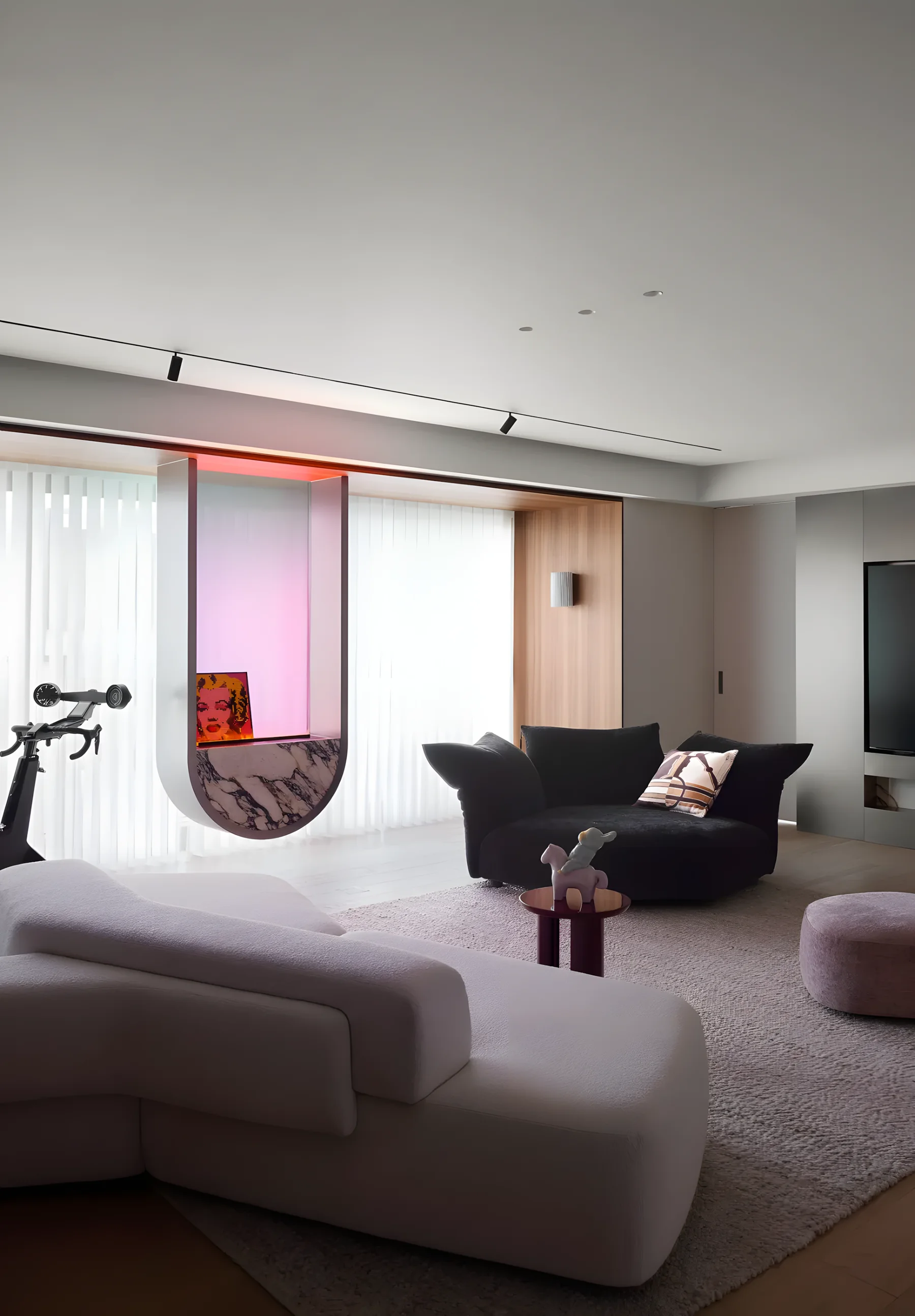 time modern art residence 270: supplied source image in the program position of the gallery sequence.
