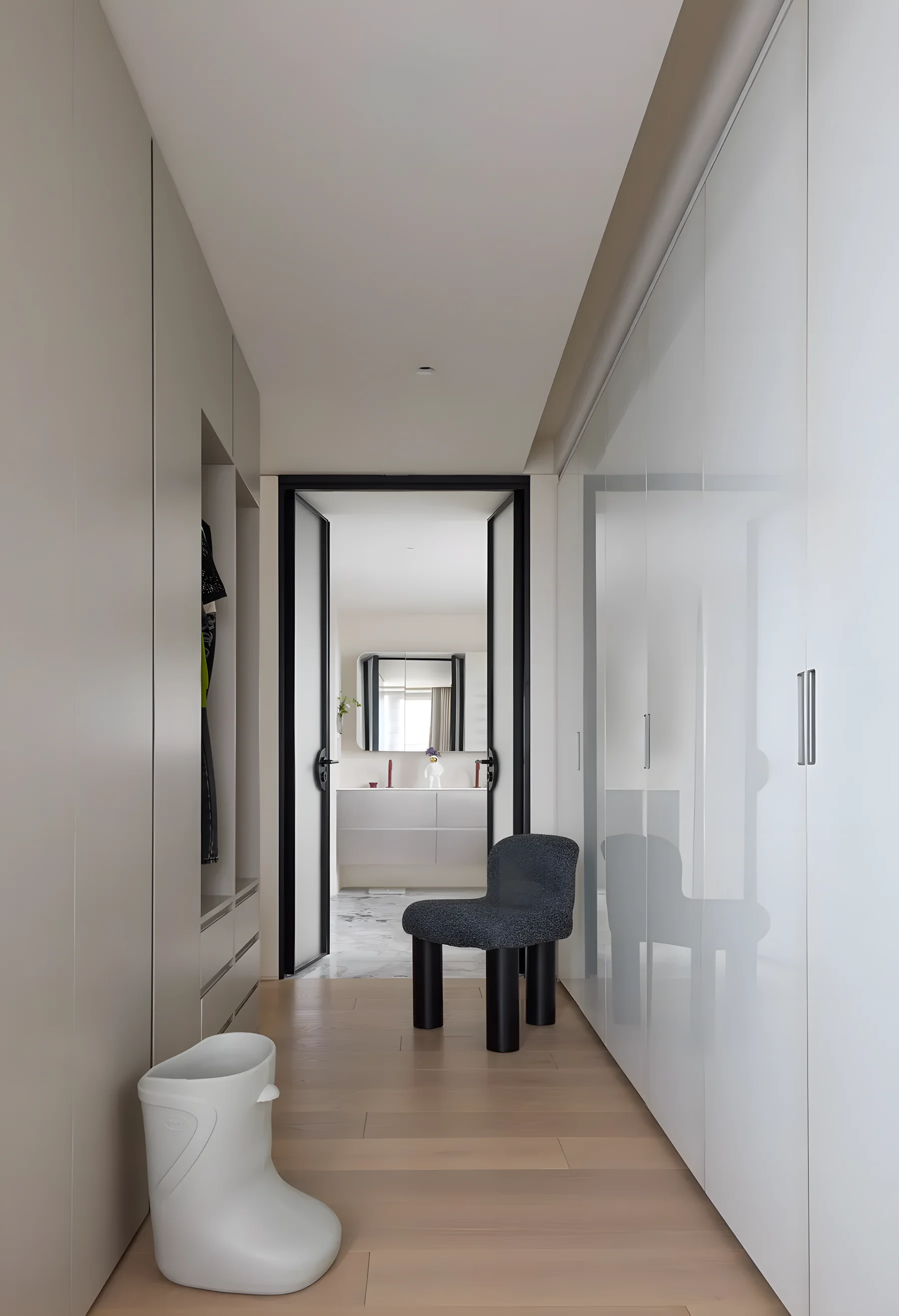 time modern art residence 270: supplied source image in the detail position of the gallery sequence.