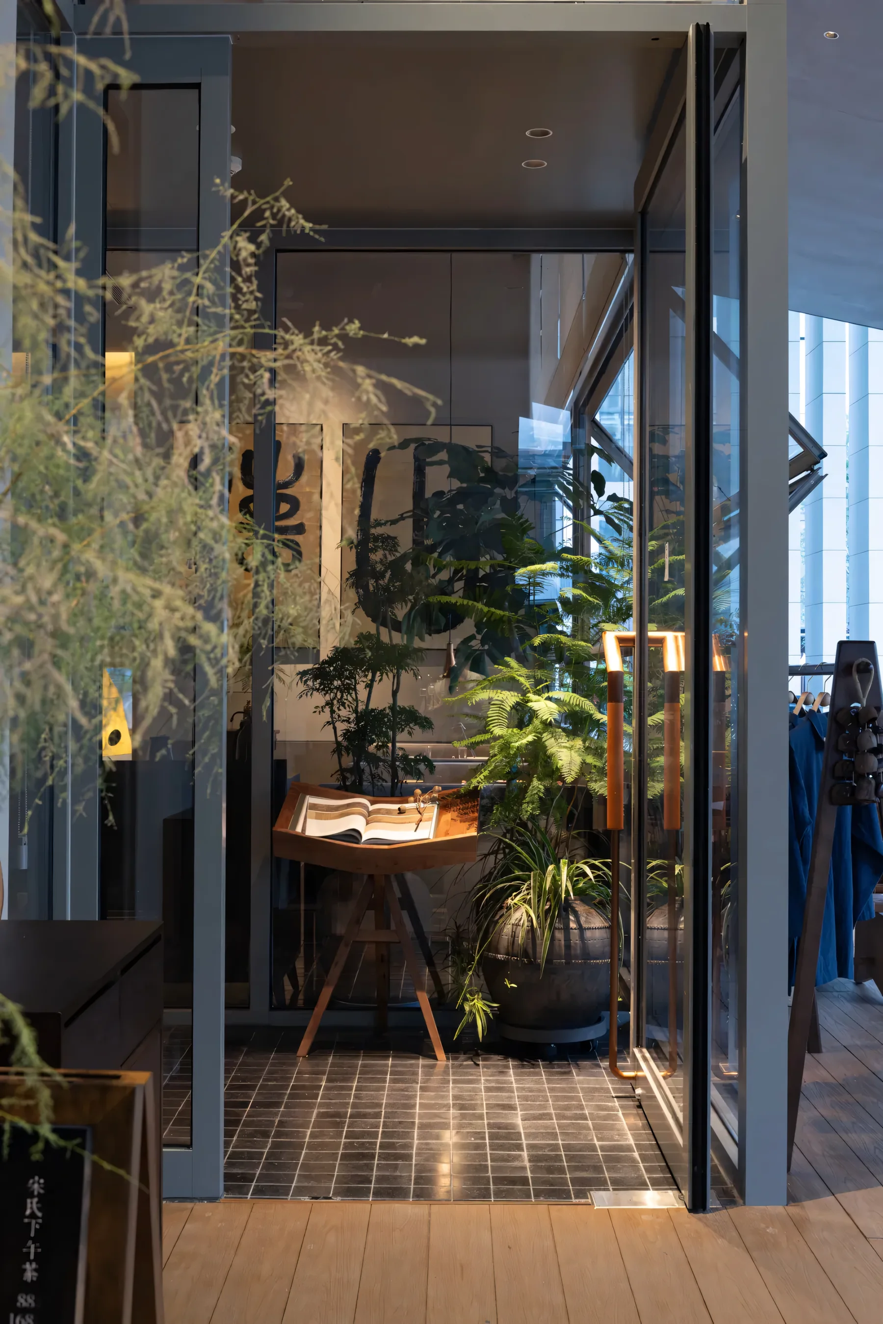 tingshan natural aesthetic restaurant: supplied source image in the material position of the gallery sequence.