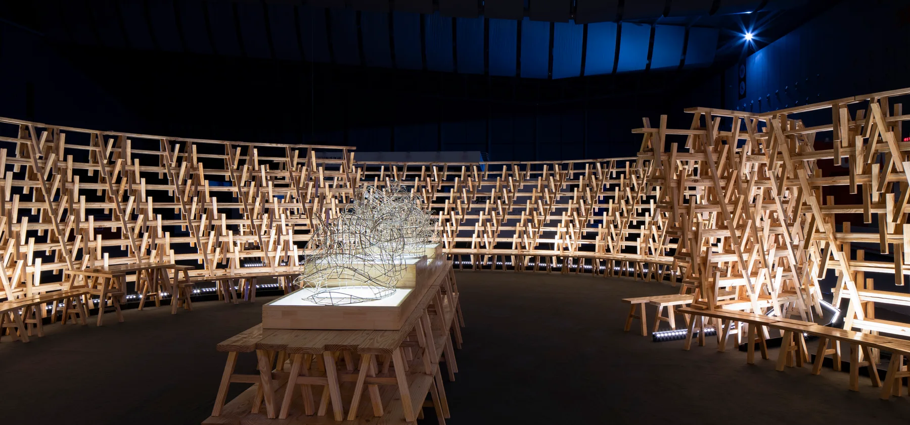 wing carrying stool installation: supplied source image in the detail position of the gallery sequence.