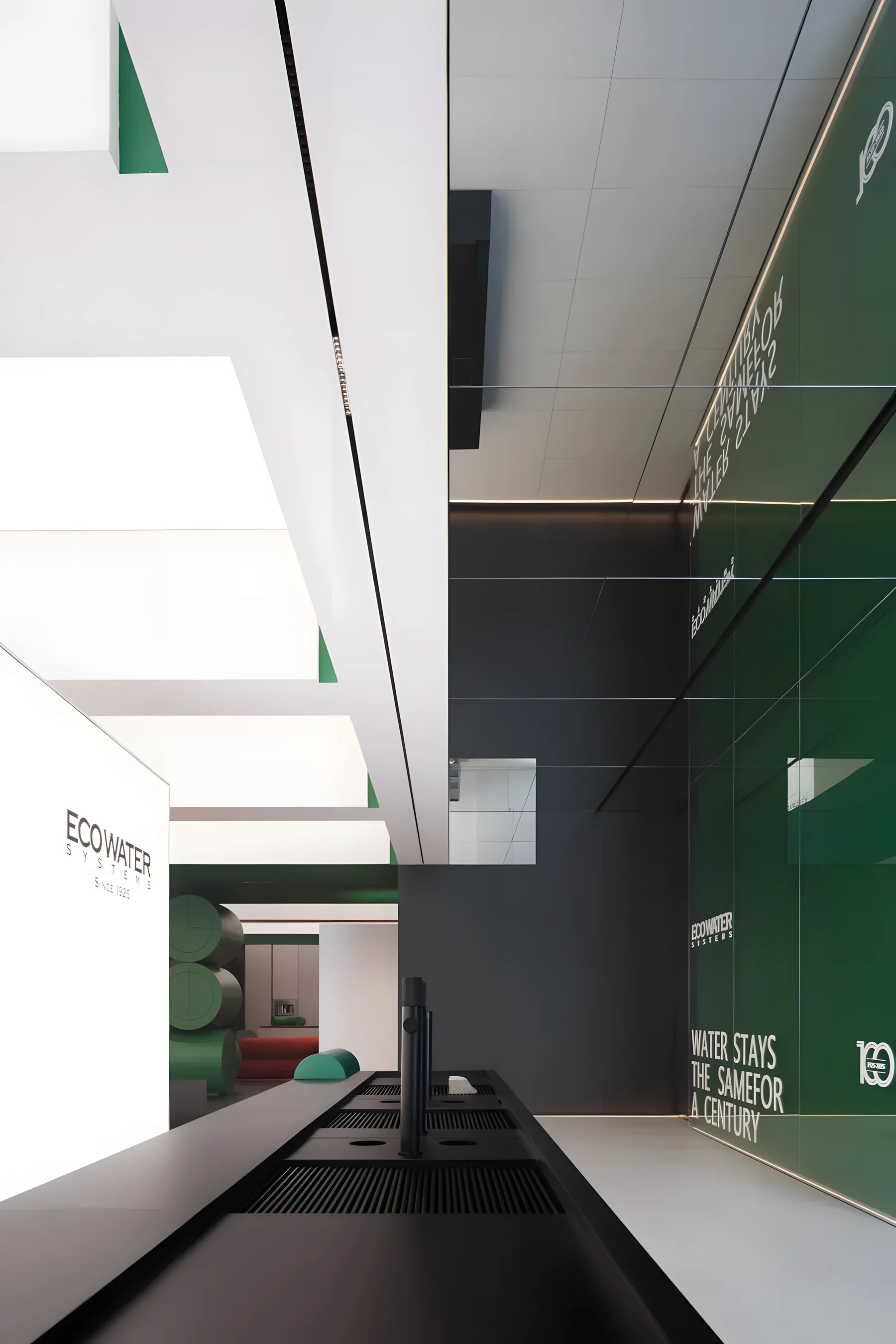 Electromechanical showroom by Yixi Design